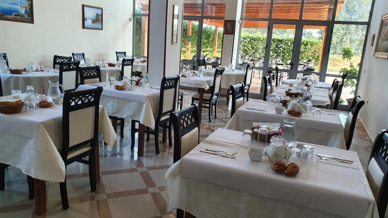 Risus Hotel غوليم المظهر الخارجي الصورة