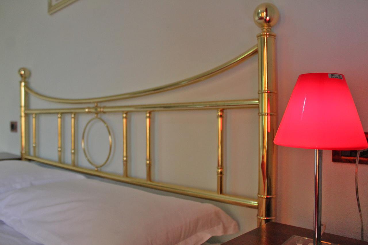Risus Hotel غوليم المظهر الخارجي الصورة